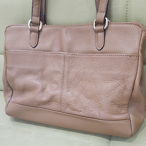 Gianibernini Sophisticated Brown Shoulder Bag with Structured Design - Picture 8 of 16